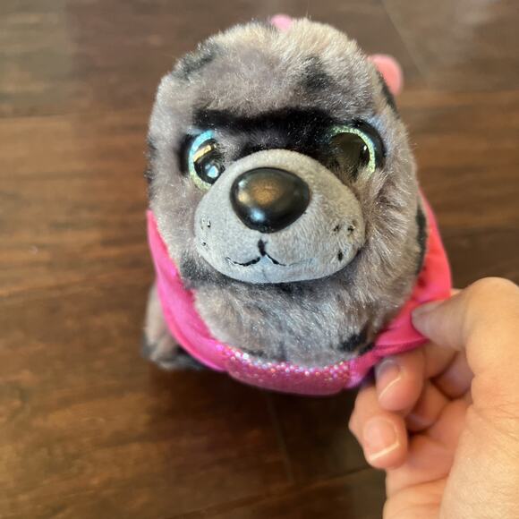 The Petting Zoo’s Seal Cape Cod 10” - Picture 7 of 8